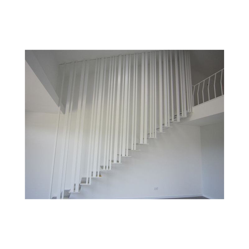 Escalier sur mesure droit, quart tournant, deux quart tournant Escalier sur mesure droit, quart tournant, deux quart tournant