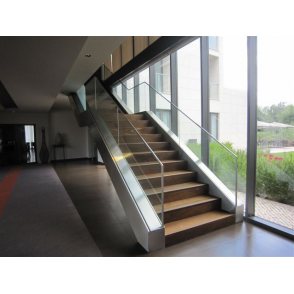 Escalier sur mesure droit, quart tournant, deux quart tournant