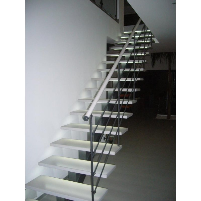 escalier en metal et bois limon central CELESTE DROIT bois, métal, lisses inox escalier en metal et bois limon central CELESTE DROIT bois, métal, lisses inox