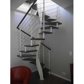 ESCALIER colimaçon bois carré
