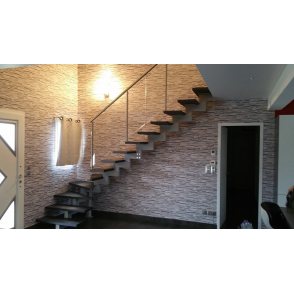 escalier sur mesure pas cher limon central