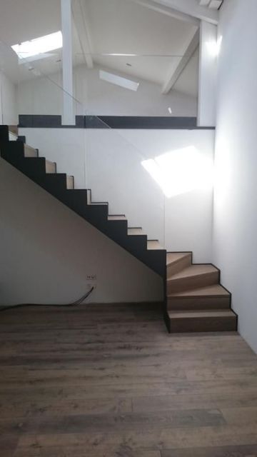 escalier métal verre chêne