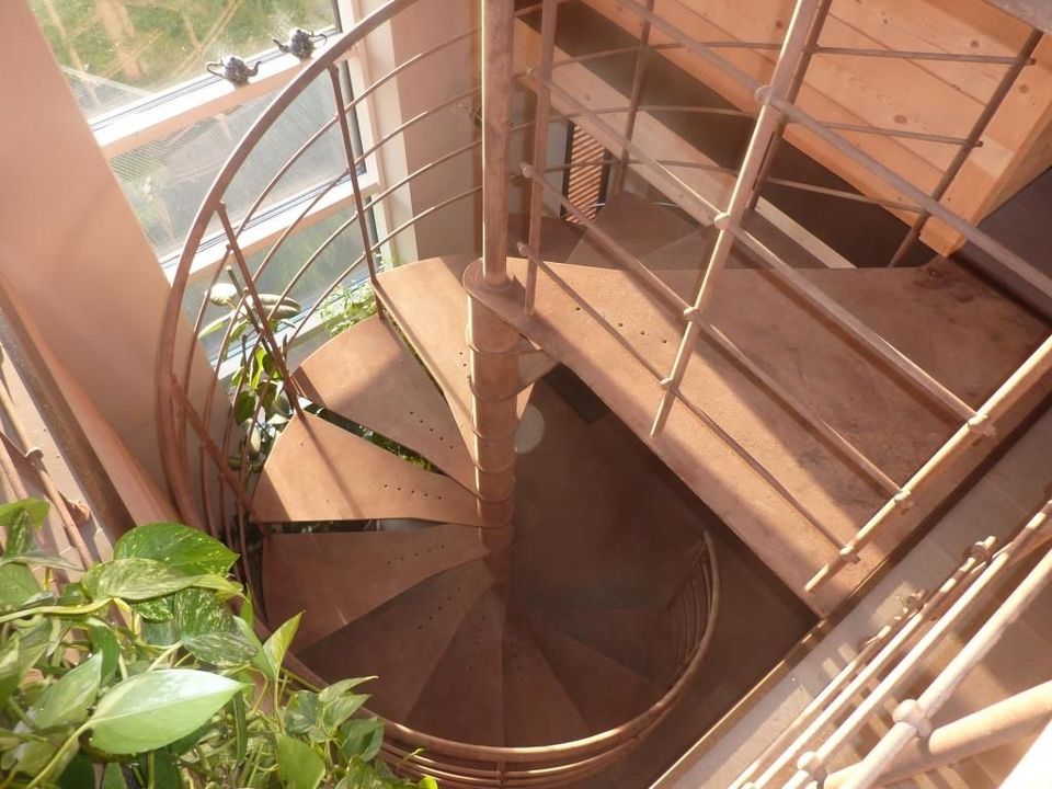 escalier hélicoïdal métal