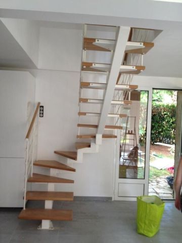 escalier limon metal central