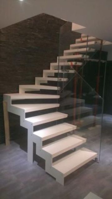 escalier IMAGINE garde-corps en verre