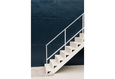Comment nettoyer un escalier en bois métal ?